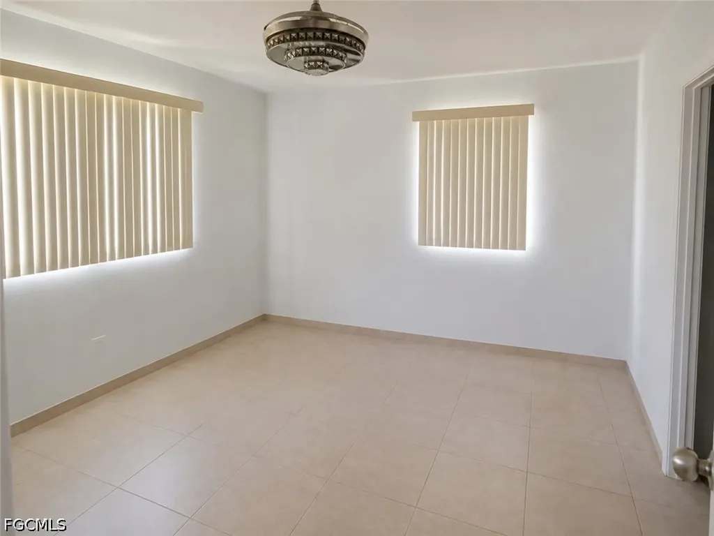 3502 Seminole Avenue Naples FL 34112