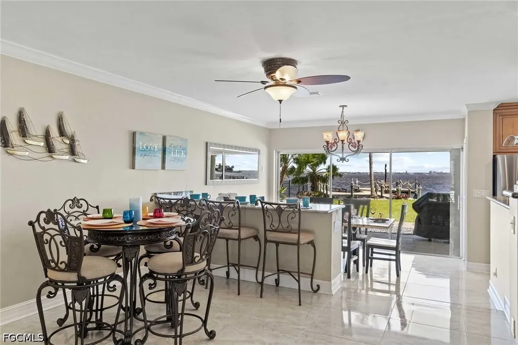 252 Bayshore Drive Cape Coral FL 33904
