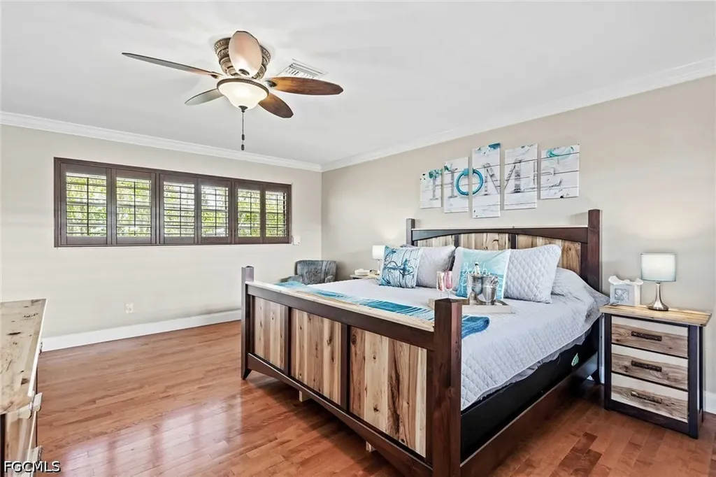 252 Bayshore Drive Cape Coral FL 33904