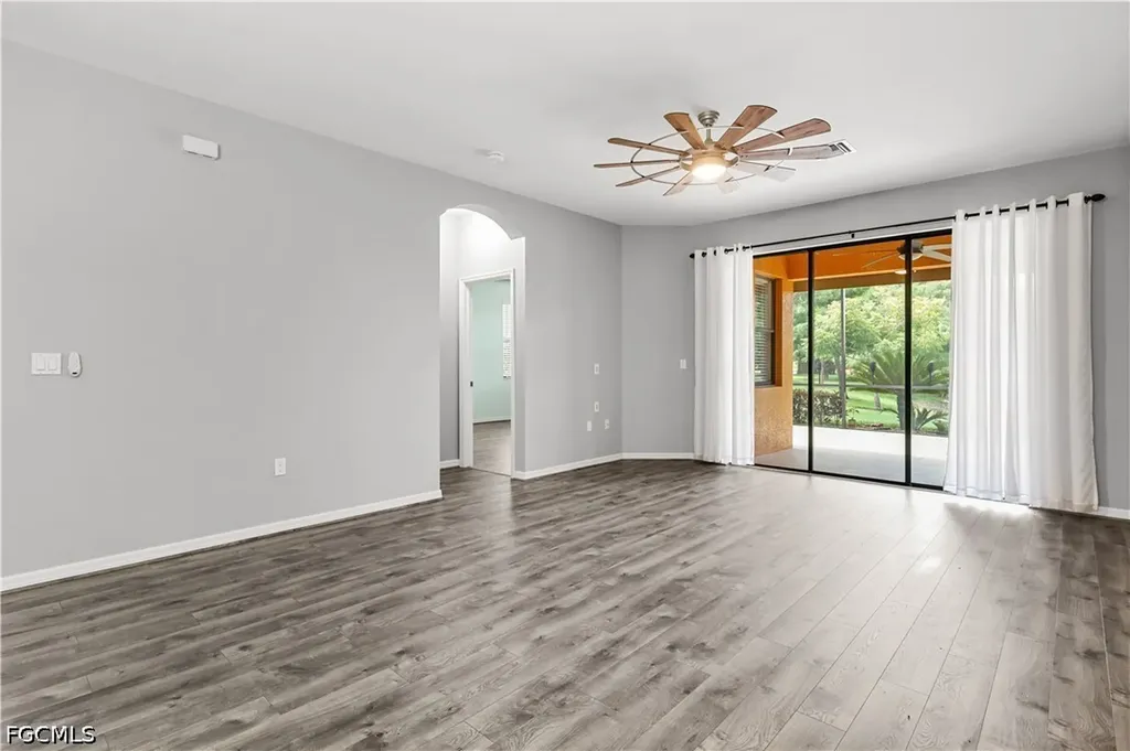 3717 Pino Vista Way Estero FL 33928