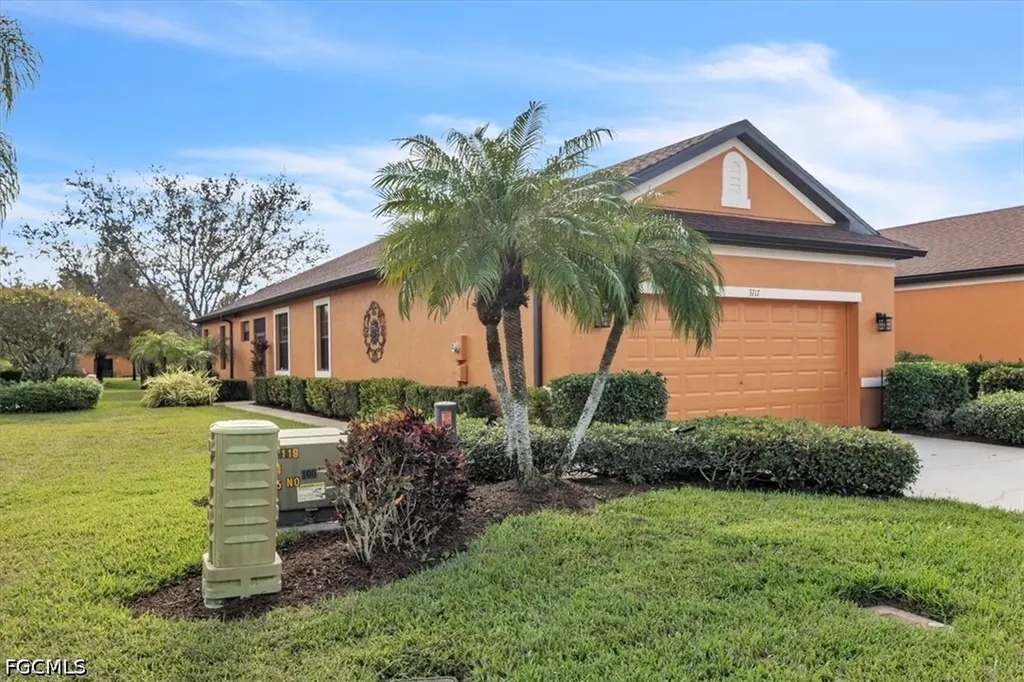 3717 Pino Vista Way Estero FL 33928
