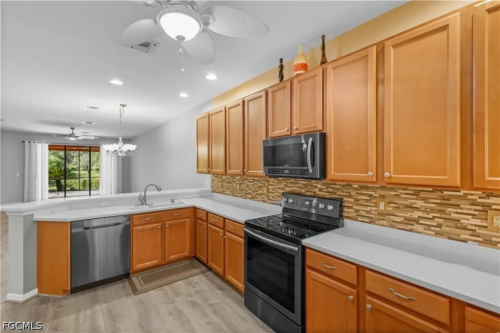 3717 Pino Vista Way Estero FL 33928