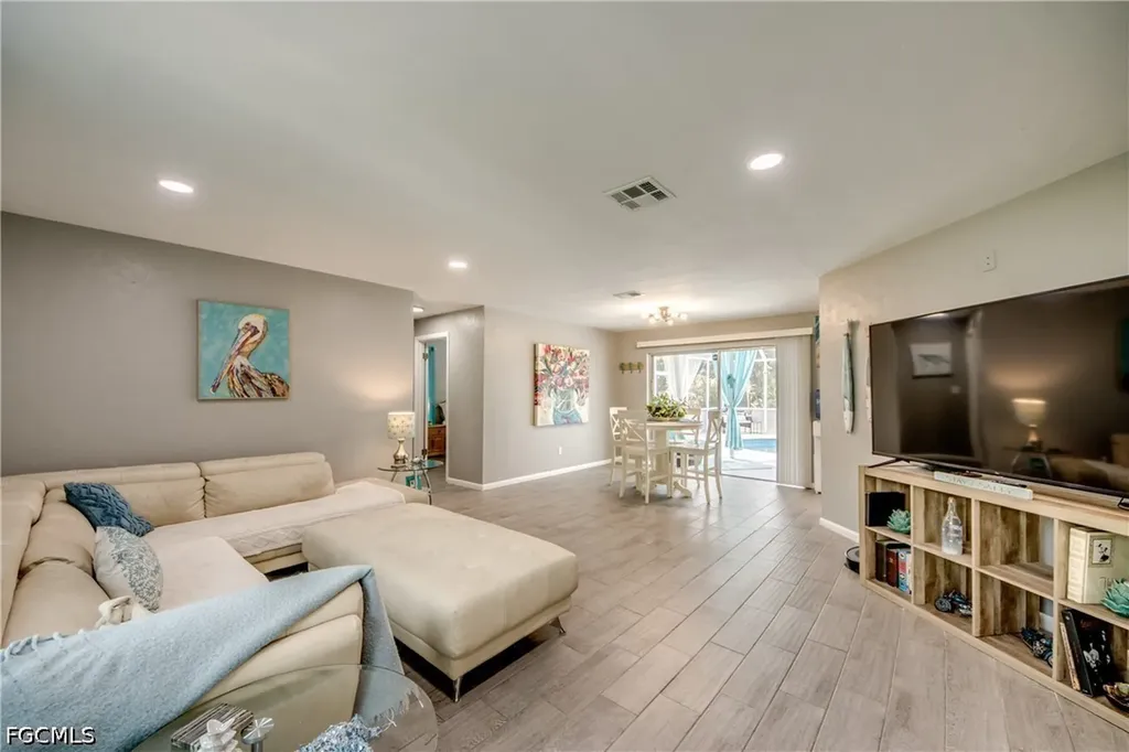 1214 Baldwin Place Lehigh Acres FL 33936