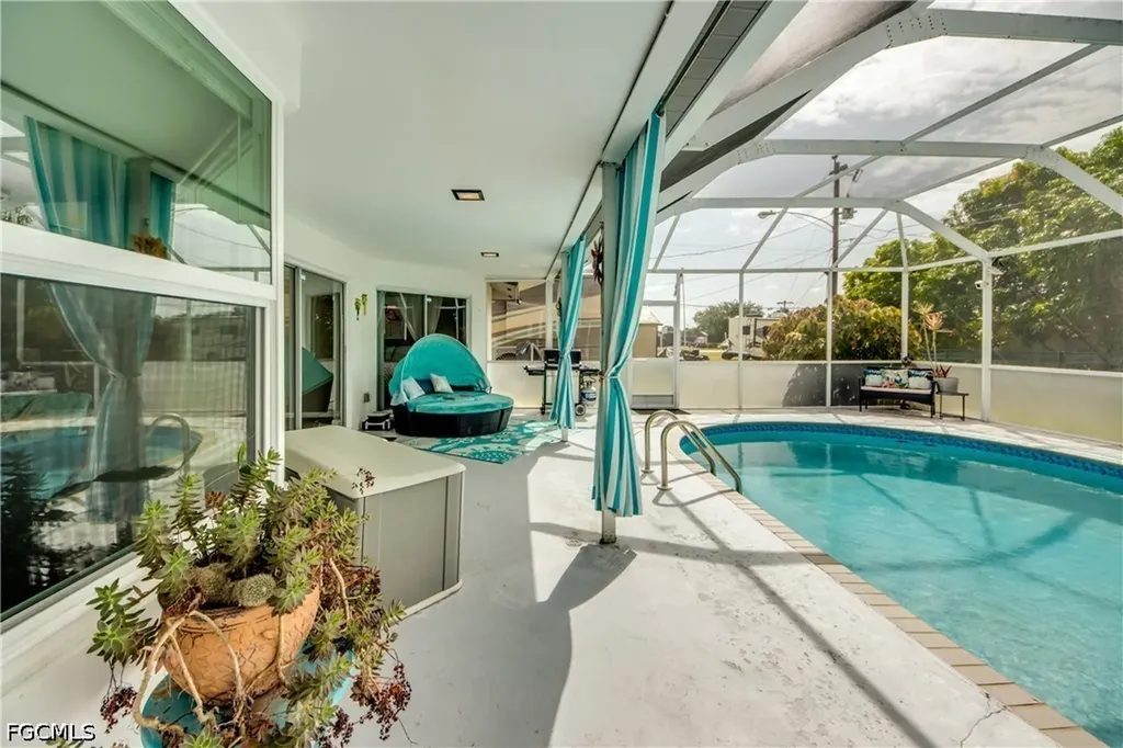 1214 Baldwin Place Lehigh Acres FL 33936