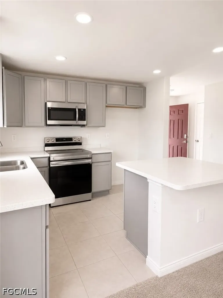 523 Wabasso Avenue S Lehigh Acres FL 33974