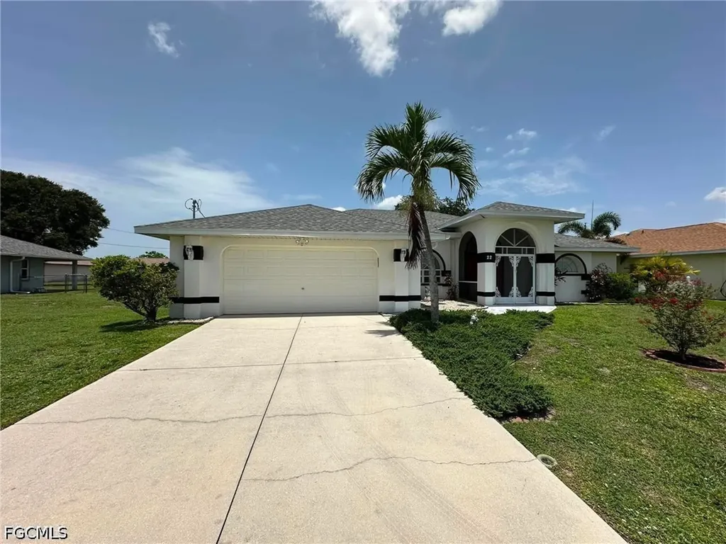 22 SE 14th Court Cape Coral FL 33990