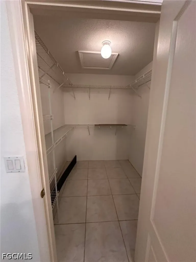 22 SE 14th Court Cape Coral FL 33990