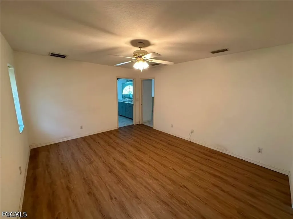 22 SE 14th Court Cape Coral FL 33990