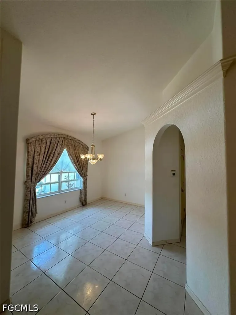 22 SE 14th Court Cape Coral FL 33990