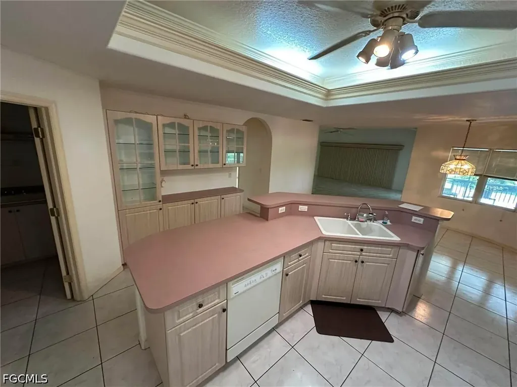 22 SE 14th Court Cape Coral FL 33990