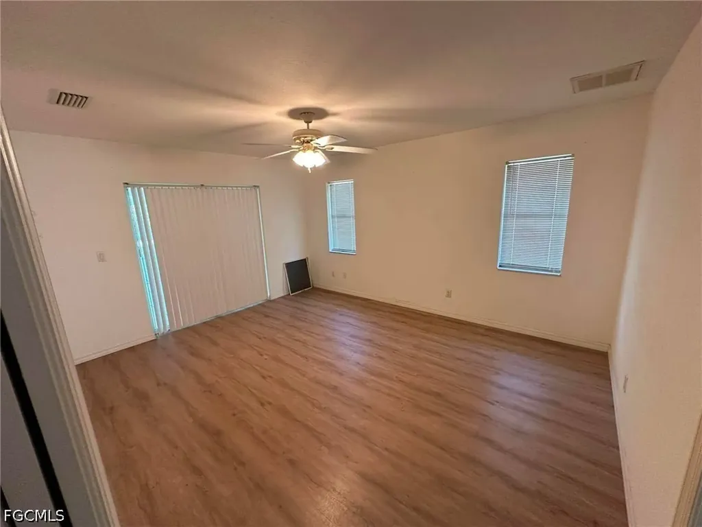 22 SE 14th Court Cape Coral FL 33990