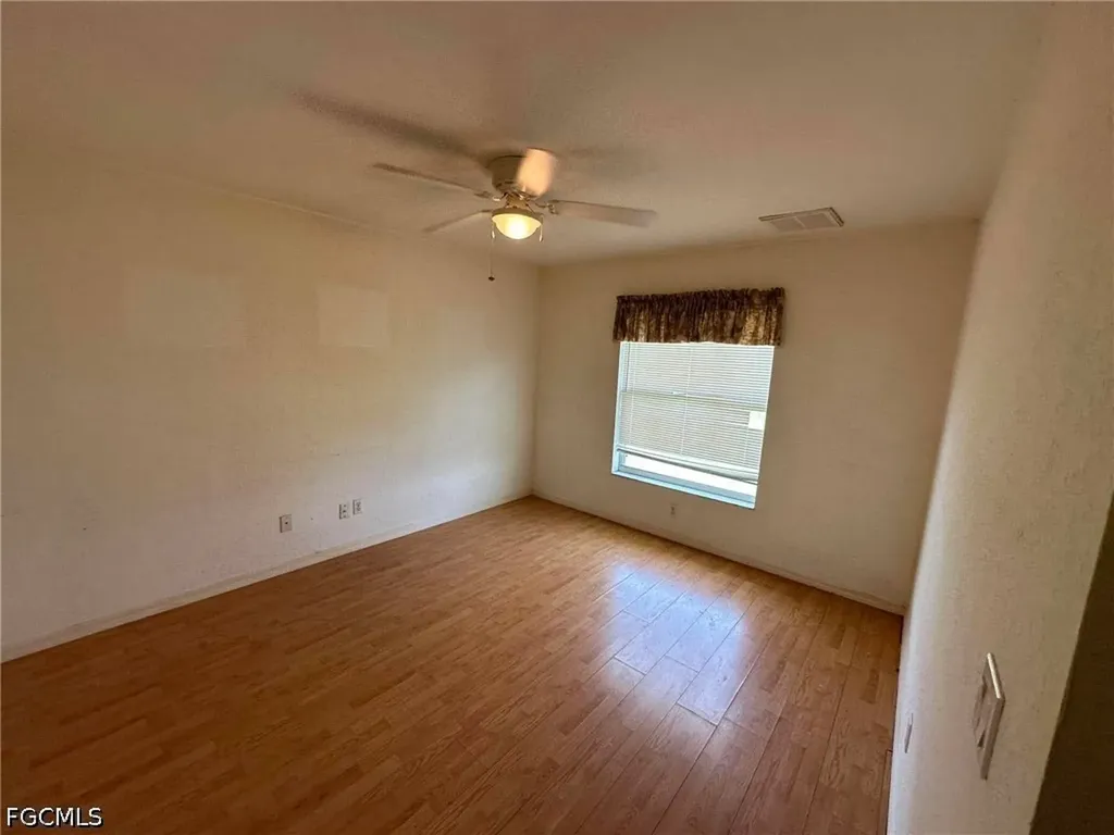 22 SE 14th Court Cape Coral FL 33990