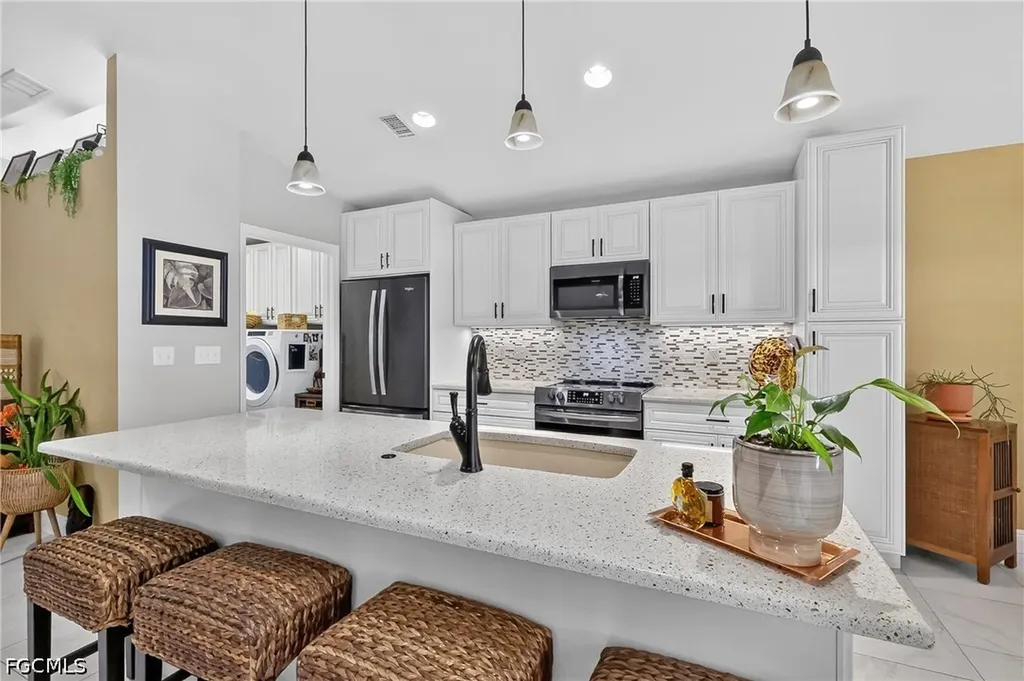 14066 Castle Hill Way Fort Myers FL 33919