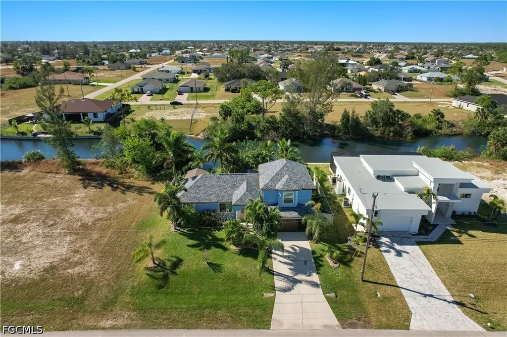 4308 NE 21st Avenue Cape Coral FL 33909