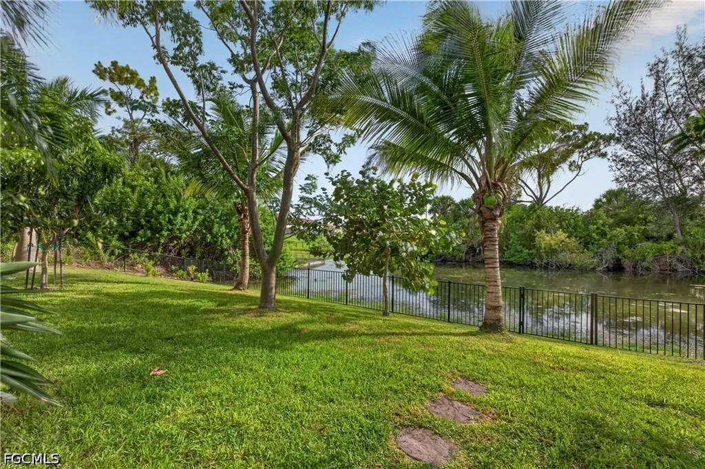 4308 NE 21st Avenue Cape Coral FL 33909