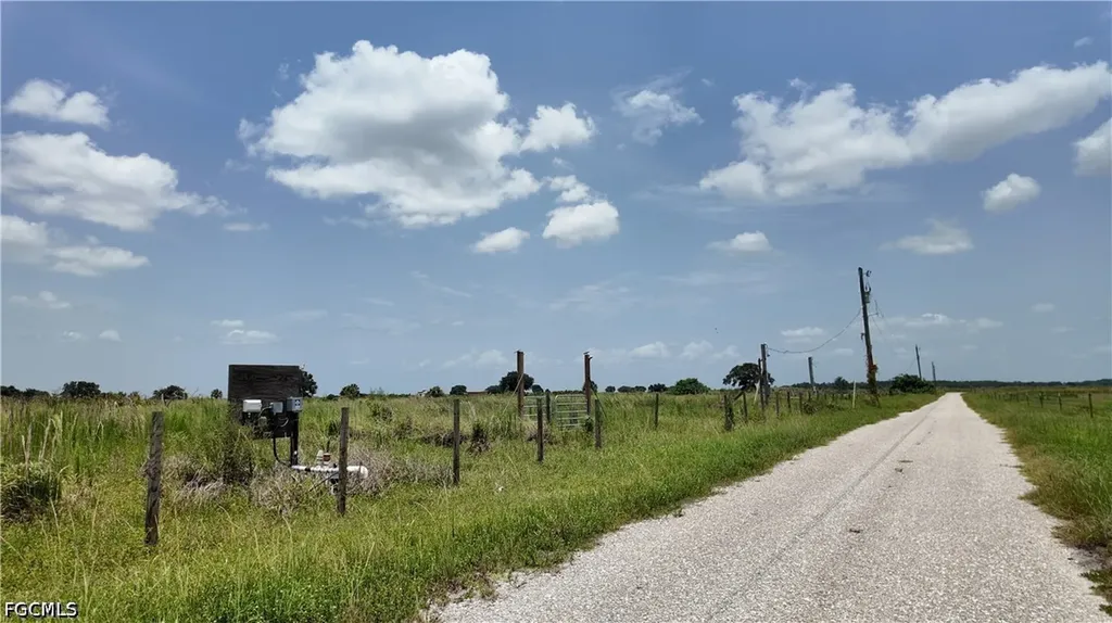 2001/2011 Graham Road Punta Gorda FL 33982