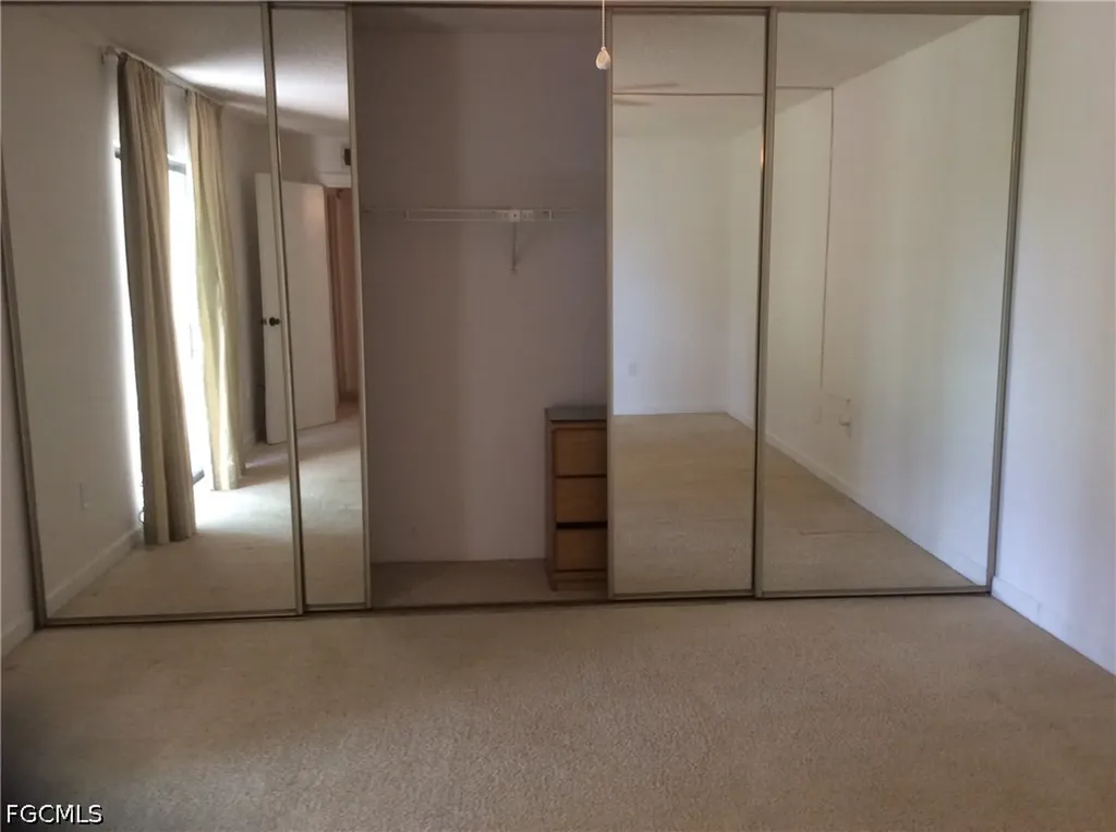 5249 Cedarbend Drive Fort Myers FL 33919