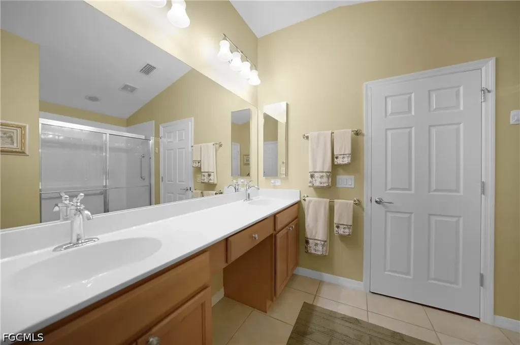 2457 Anguilla Drive Cape Coral FL 33991