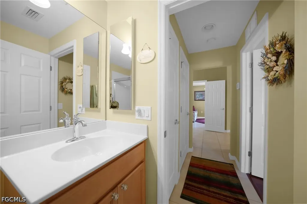 2457 Anguilla Drive Cape Coral FL 33991