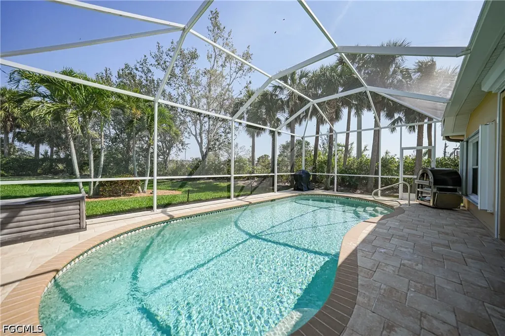 2457 Anguilla Drive Cape Coral FL 33991