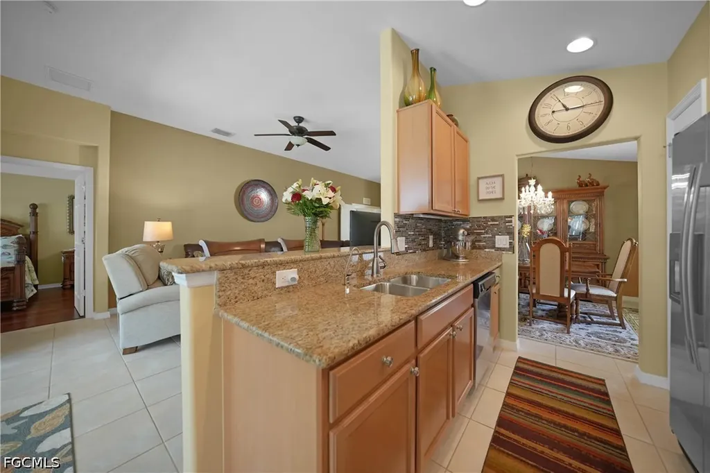 2457 Anguilla Drive Cape Coral FL 33991