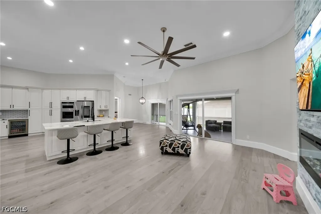 321 NE 19th Street Cape Coral FL 33909