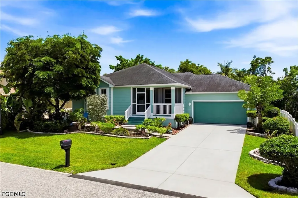 Fort Myers FL, 7980 Sandel Wood Circle W
