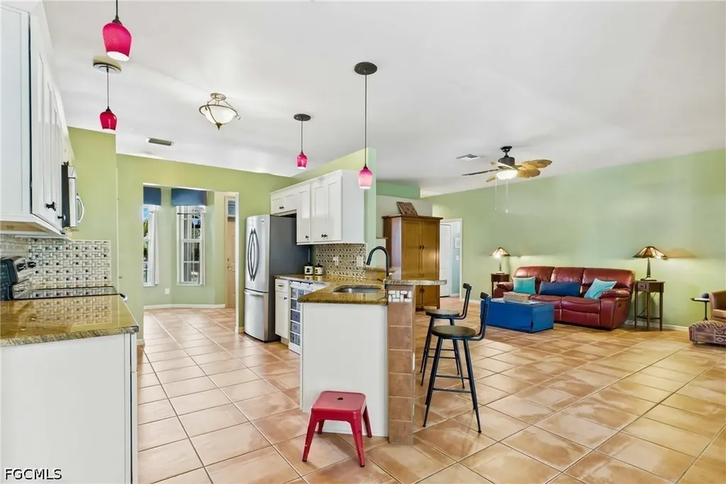 7980 Sandel Wood Circle W Fort Myers FL 33908