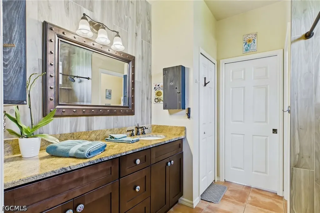 7980 Sandel Wood Circle W Fort Myers FL 33908