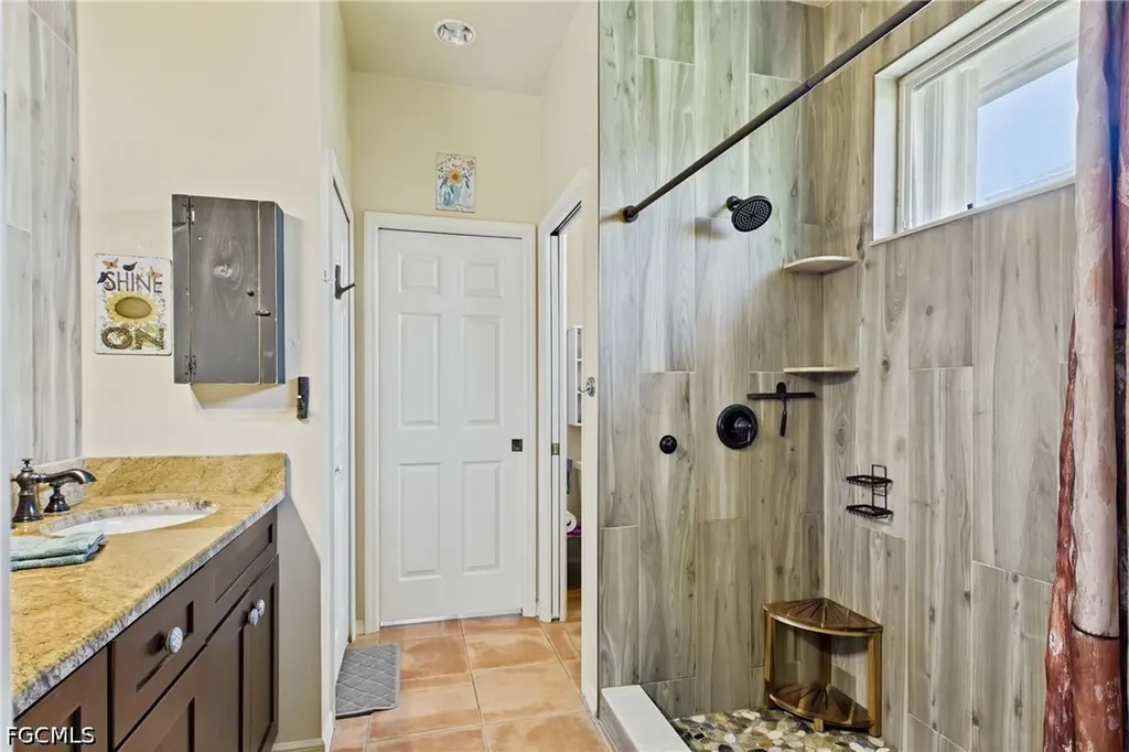 7980 Sandel Wood Circle W Fort Myers FL 33908