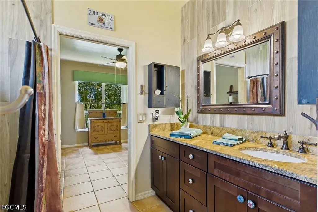 7980 Sandel Wood Circle W Fort Myers FL 33908