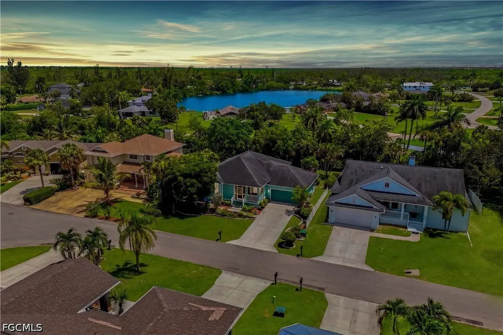 7980 Sandel Wood Circle W Fort Myers FL 33908