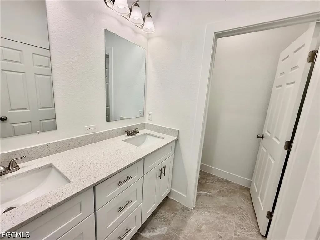193 Castle Avenue Lehigh Acres FL 33974