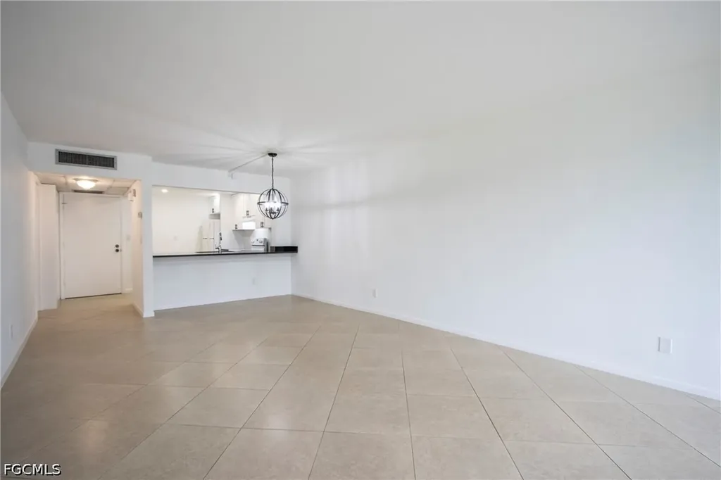 1083 Forest Lakes Drive Naples FL 34105