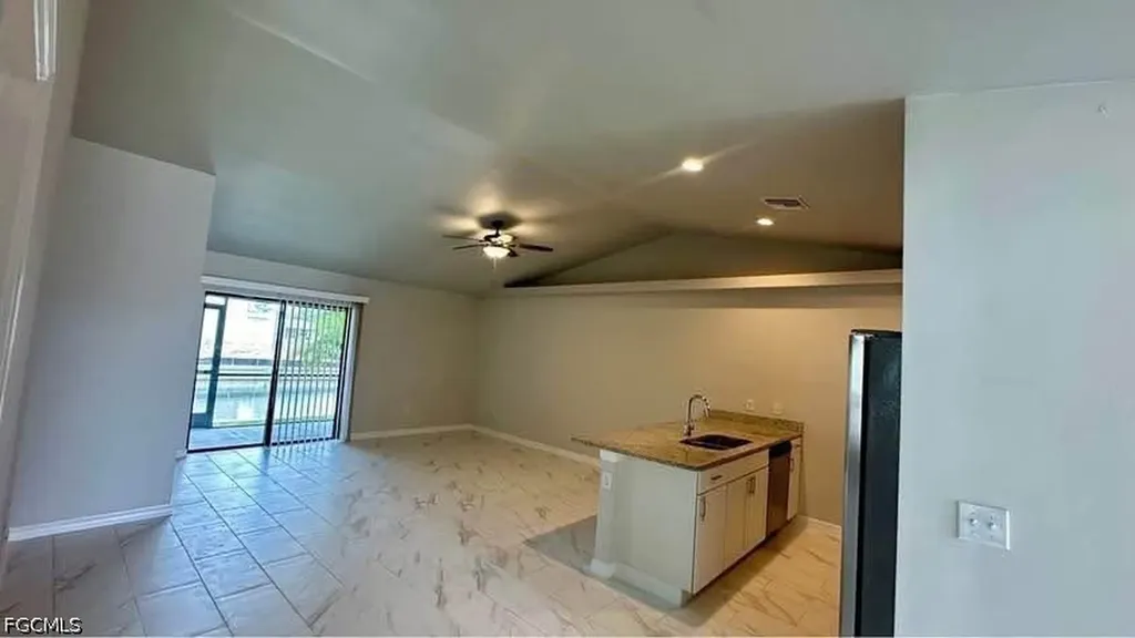 3418 SW 17th Avenue Cape Coral FL 33914