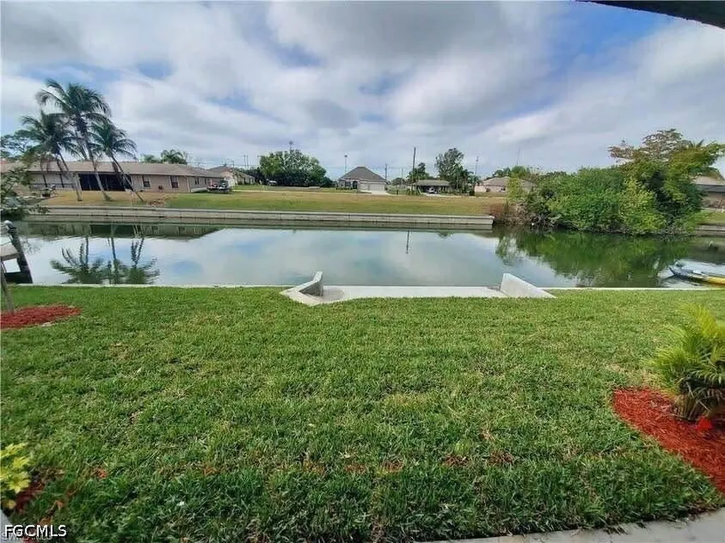 3418 SW 17th Avenue Cape Coral FL 33914