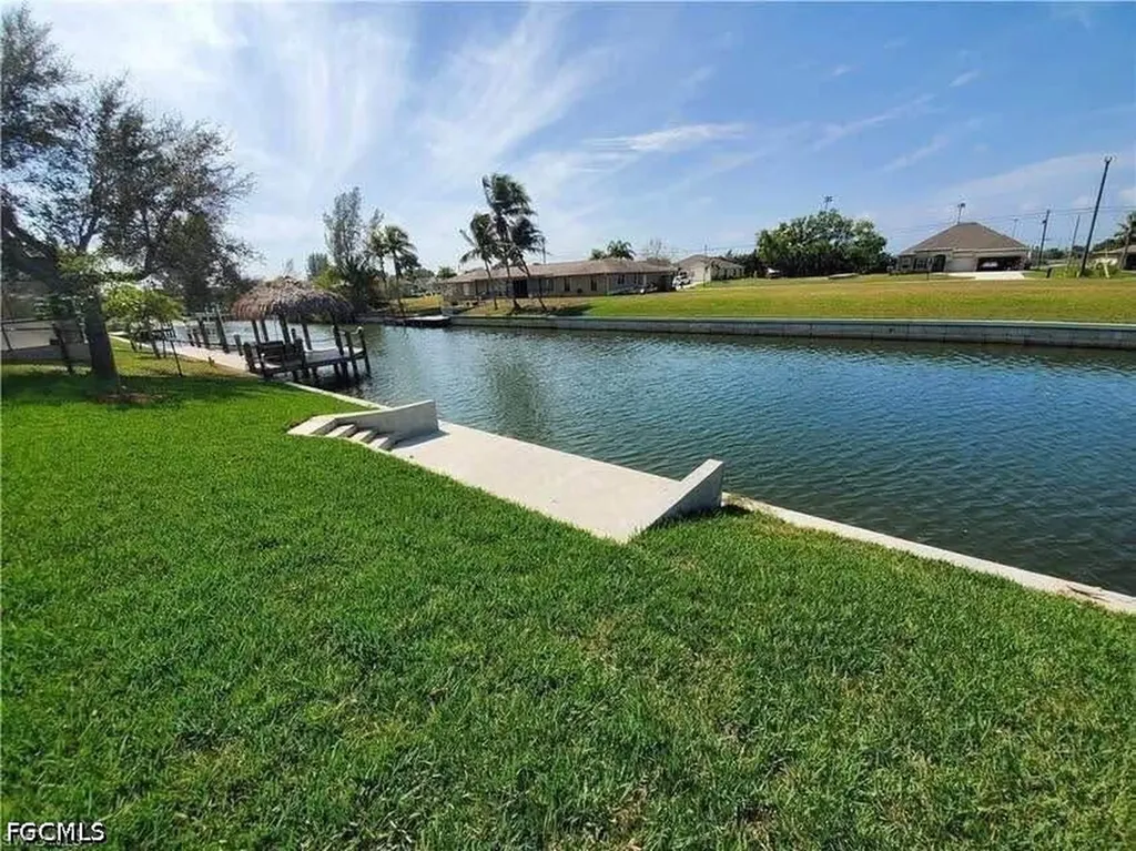 3418 SW 17th Avenue Cape Coral FL 33914