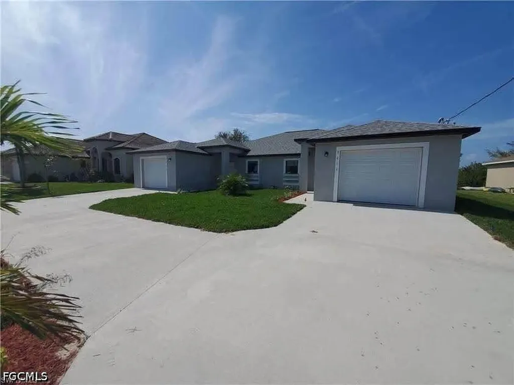 3418 SW 17th Avenue Cape Coral FL 33914
