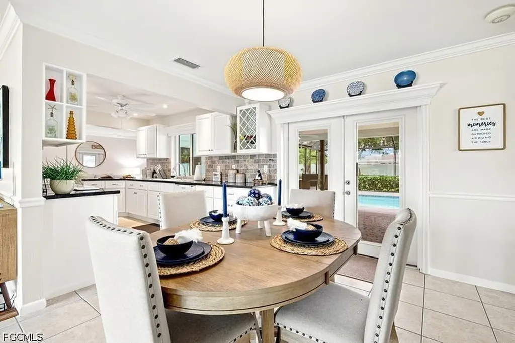 1220 SE 22nd Street Cape Coral FL 33990