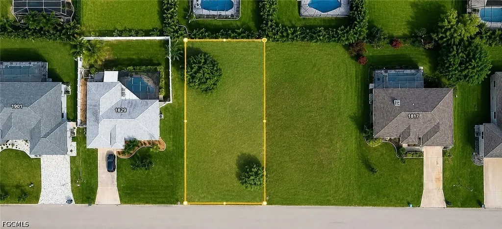 1825 SW 47th Terrace Cape Coral FL 33914
