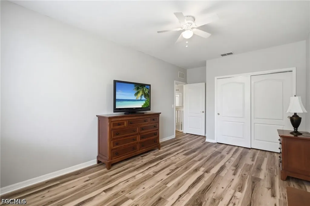 2513 Keystone Lake Drive Cape Coral FL 33909