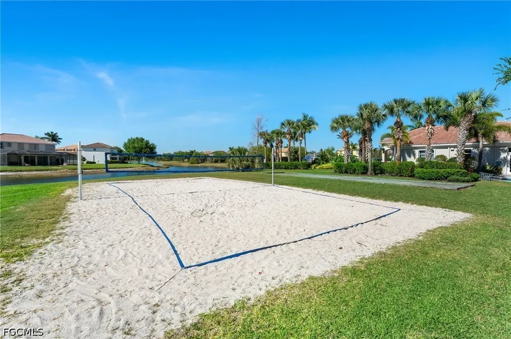 2513 Keystone Lake Drive Cape Coral FL 33909