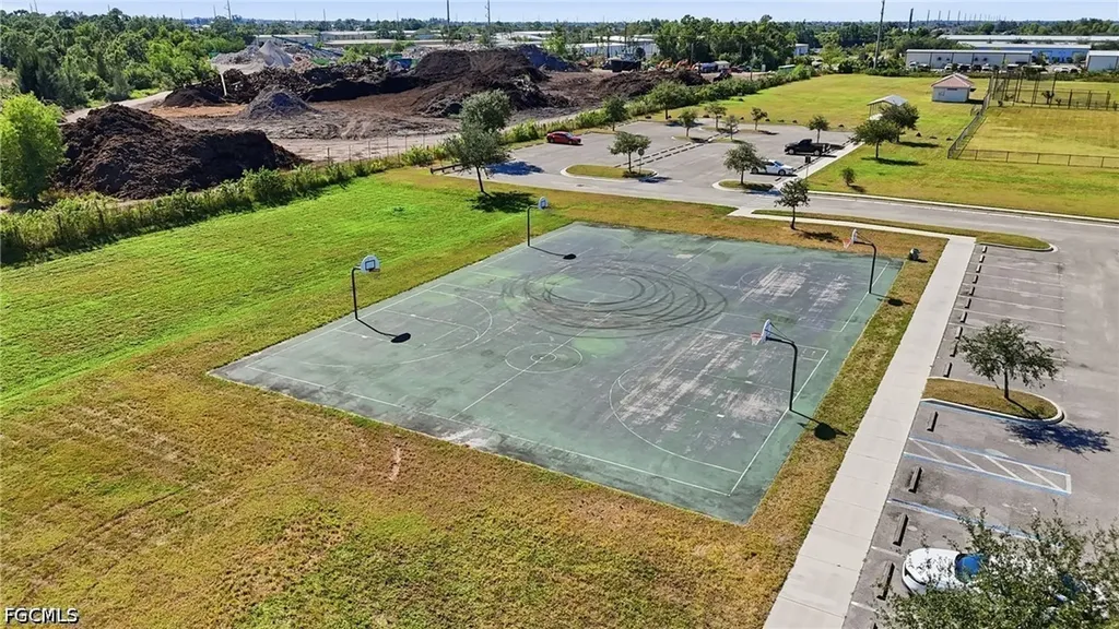 2513 Keystone Lake Drive Cape Coral FL 33909