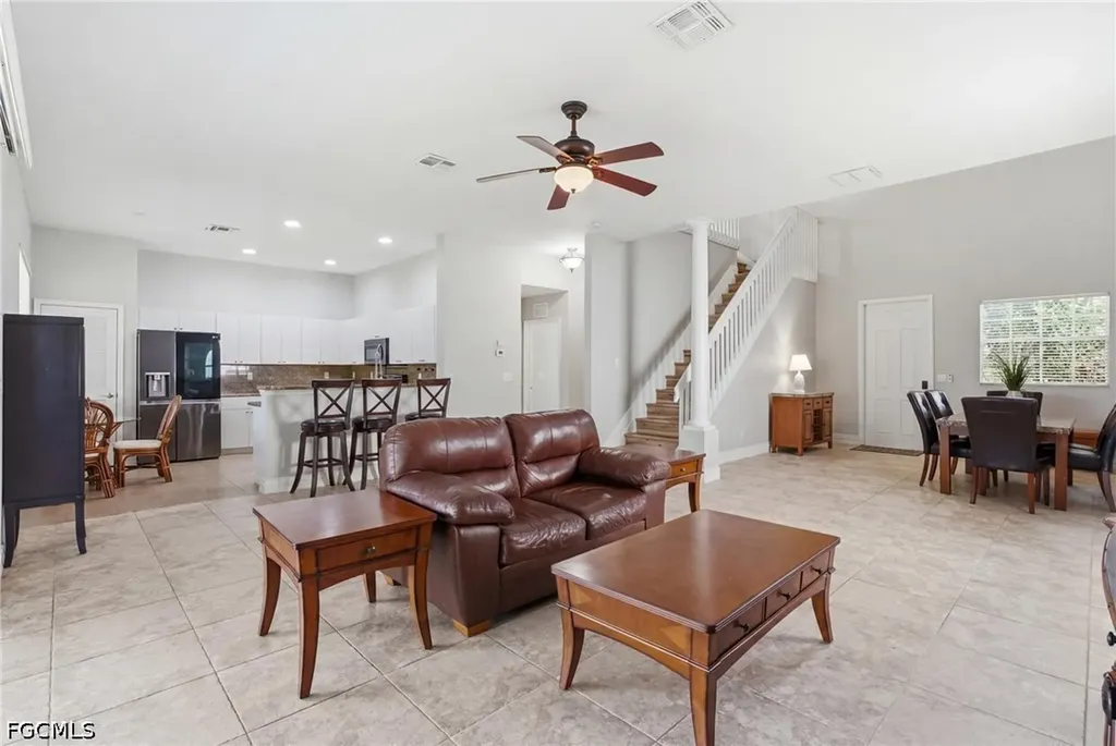 2513 Keystone Lake Drive Cape Coral FL 33909