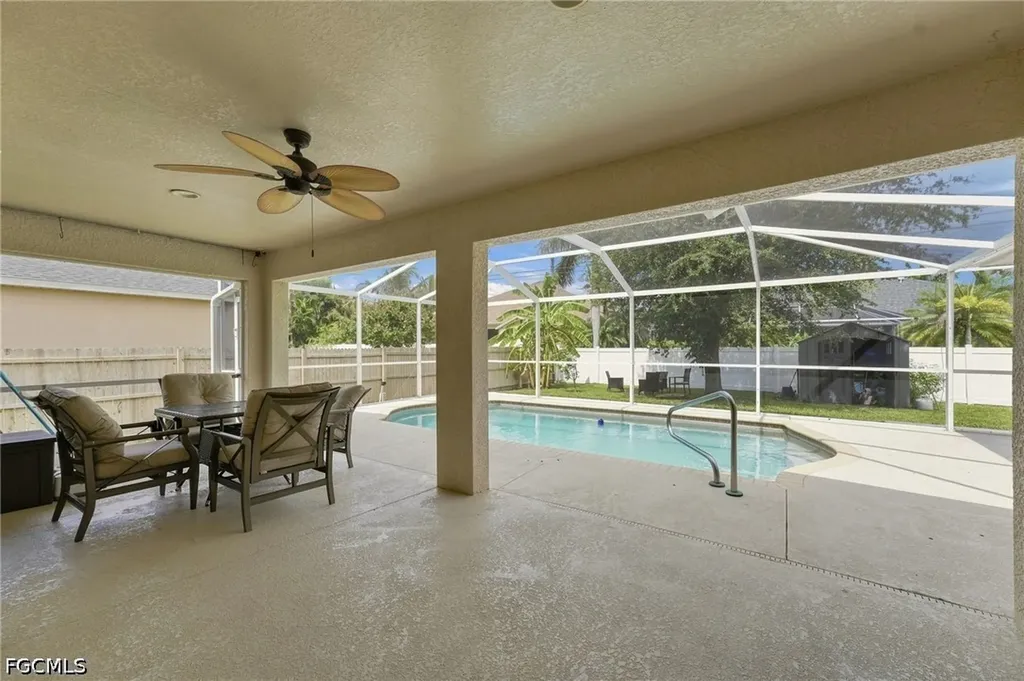 3418 Oasis Boulevard Cape Coral FL 33914
