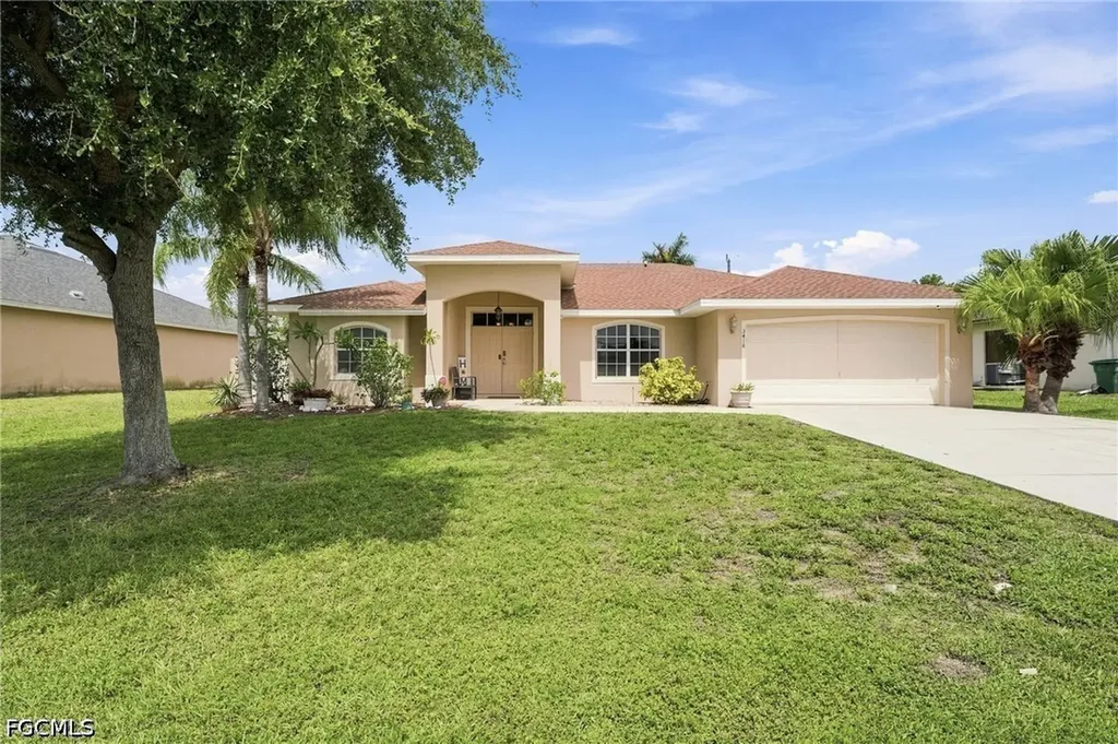 3418 Oasis Boulevard Cape Coral FL 33914