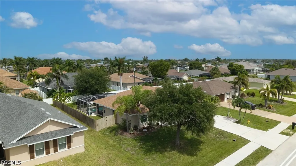 3418 Oasis Boulevard Cape Coral FL 33914