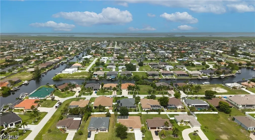 3418 Oasis Boulevard Cape Coral FL 33914