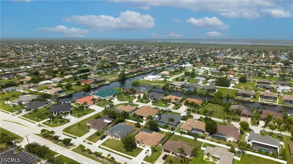 3418 Oasis Boulevard Cape Coral FL 33914