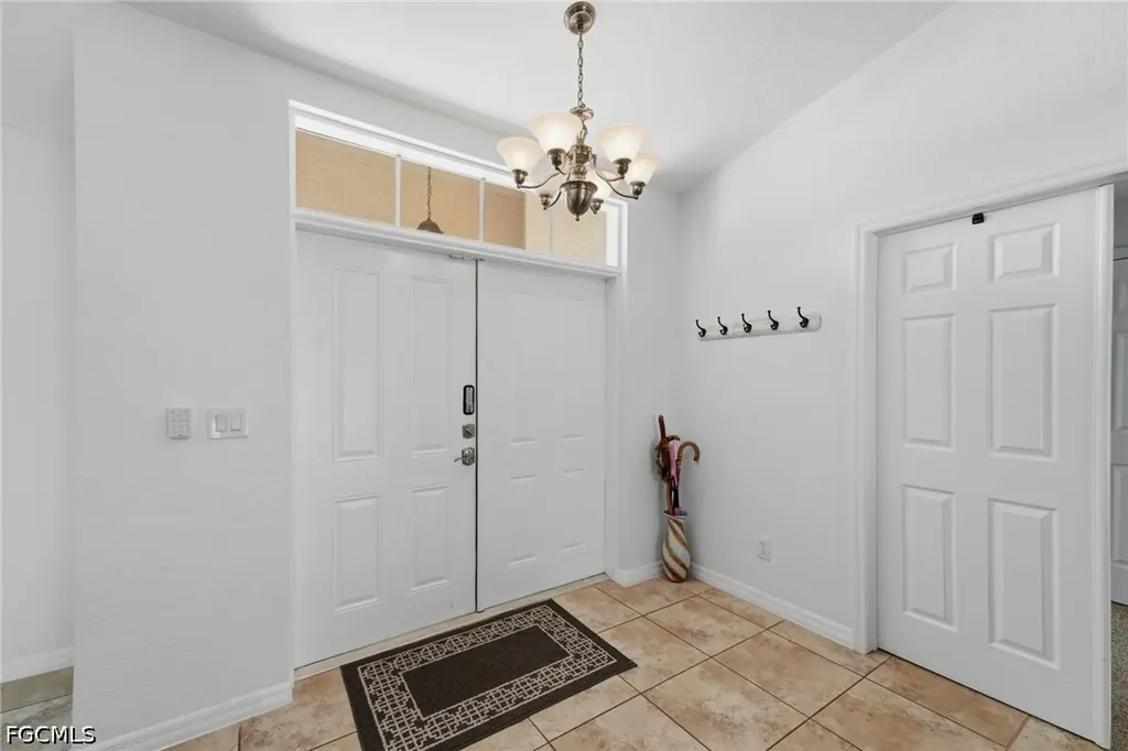 3418 Oasis Boulevard Cape Coral FL 33914